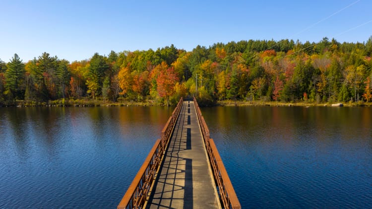 pedestrian-bridge-lake-crossing-adirondack-state-park